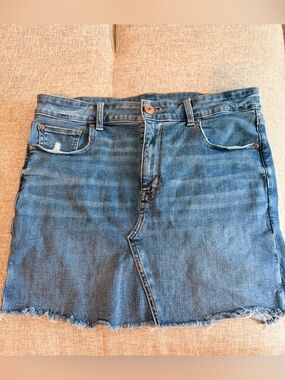 American Eagle Outfitters Blue Denim Mini Skirt 14
